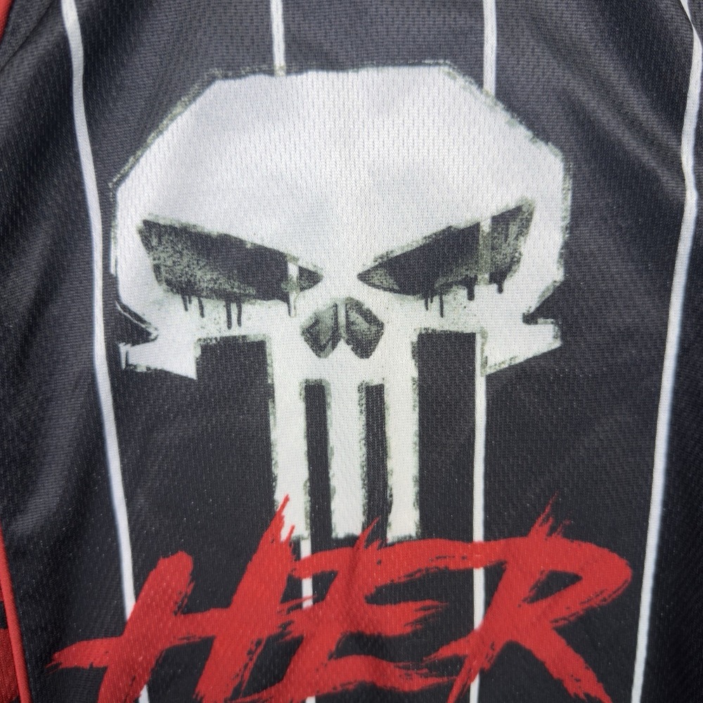 The Punisher Marvel Comics Baseball Jersey Mens XL Black Pinstripe Skull Shirt - Picture 6 of 10